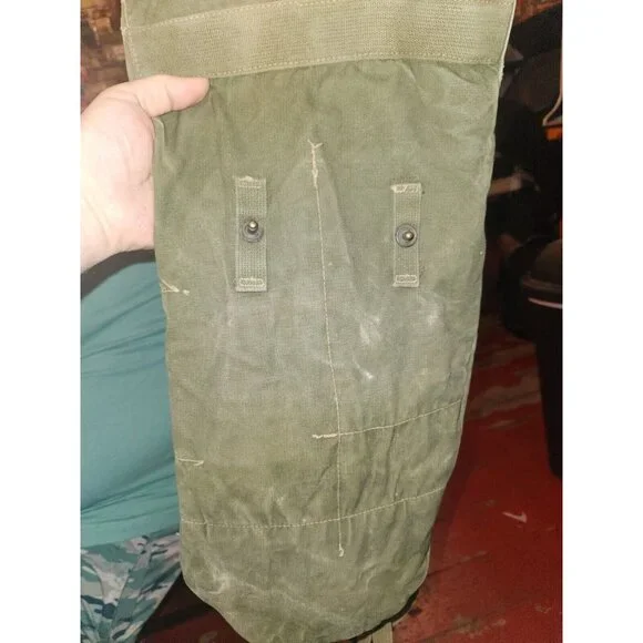 Original & Rare WW2 U.S. Army Snout Invasion Gas Mask Canvas Carrier w/Straps